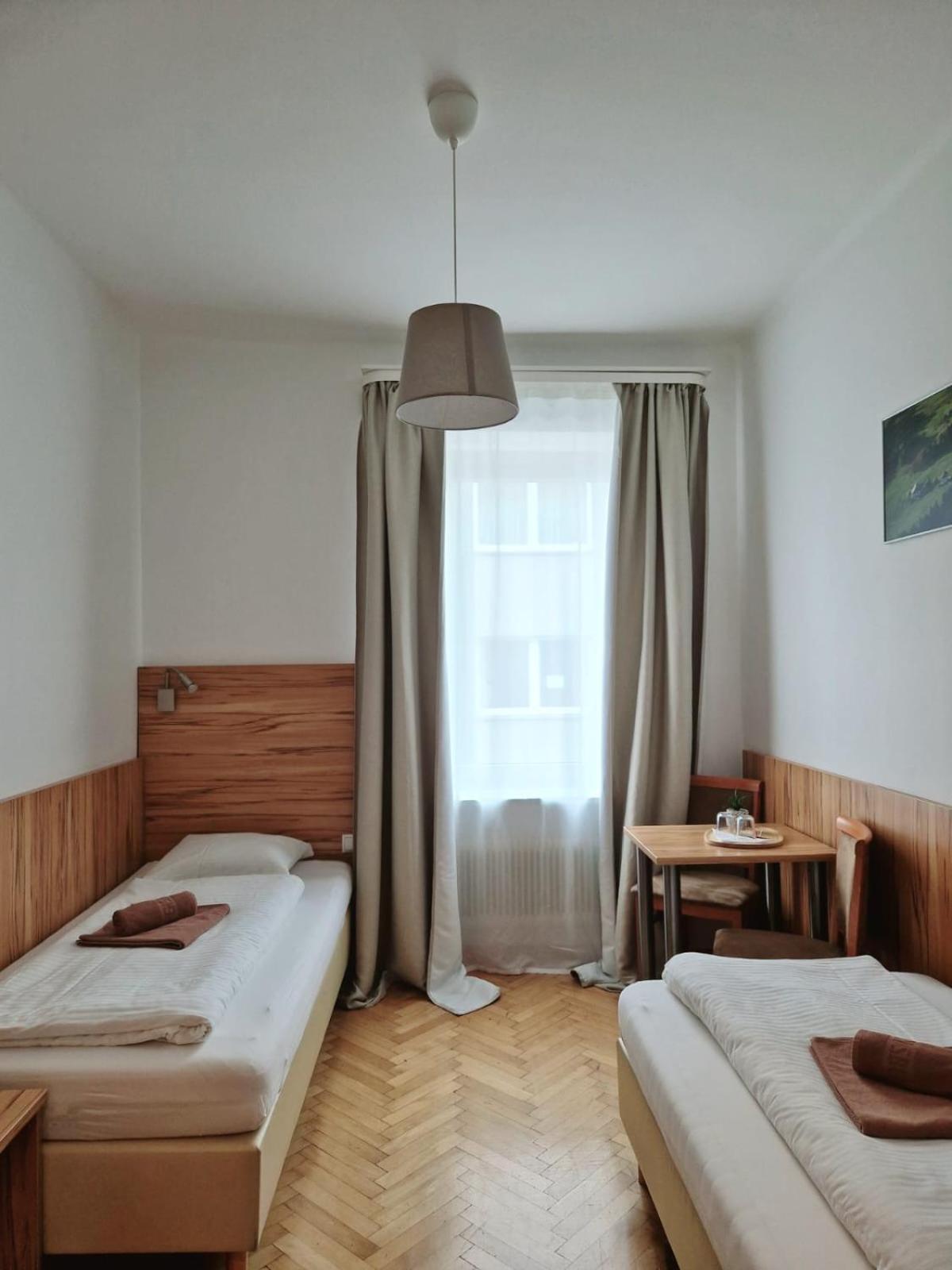 Zweibettzimmer